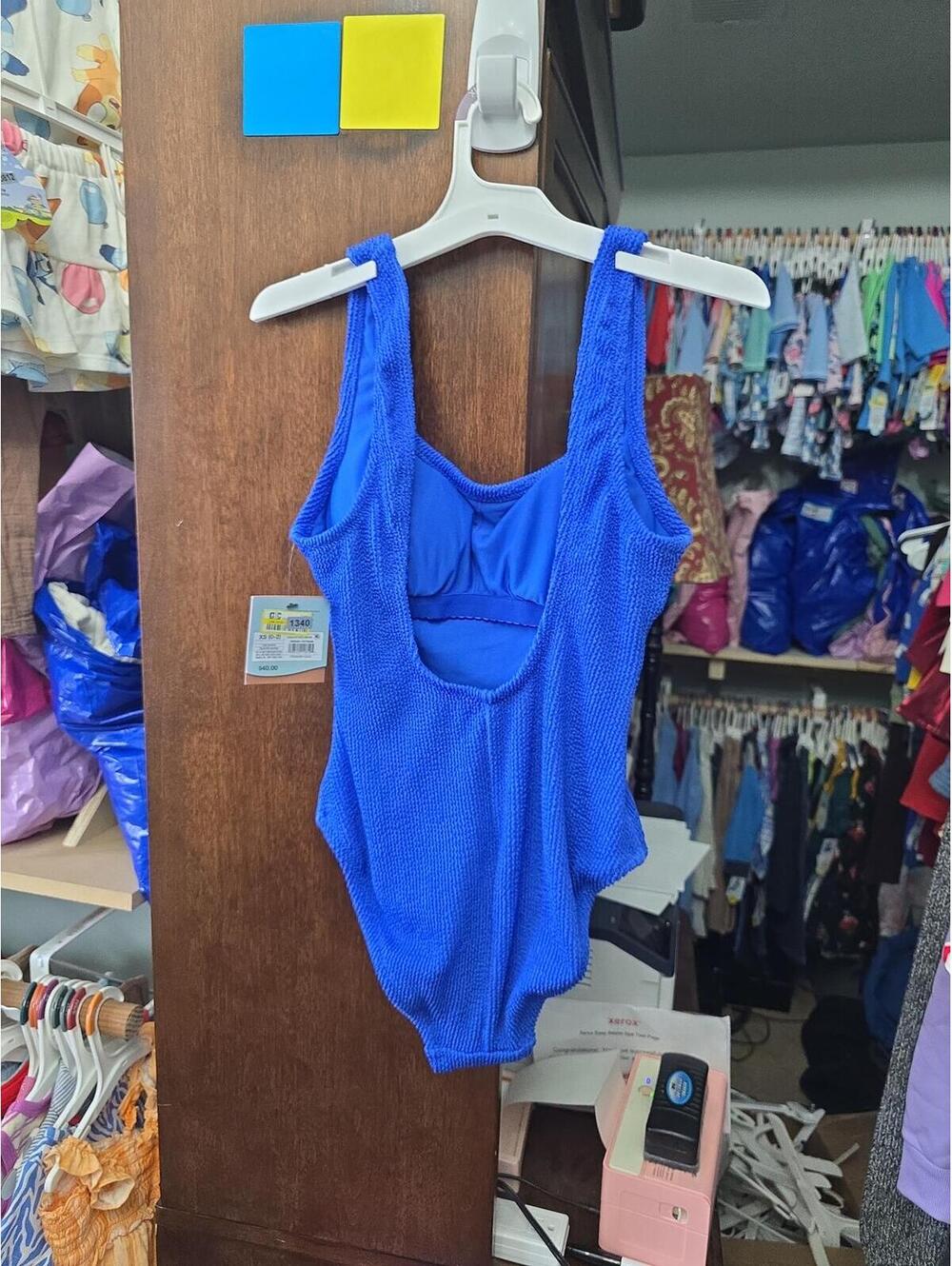 Xs brand new women swimsuit from target item 1340 - Picture 2 of 2